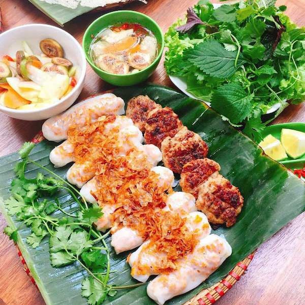 Bài văn thuyết minh về món bánh mang bản sắc văn hóa dân tộc - Bánh cuốn Thanh Trì