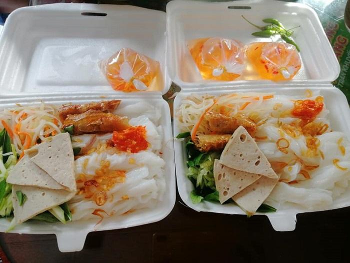 Bánh Cuốn Nóng Gia Hân