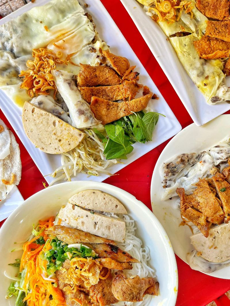 Bánh cuốn Túy Phong