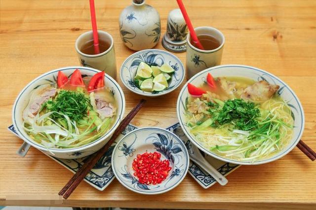 Bánh Đa Chân Giò - Lê Lợi