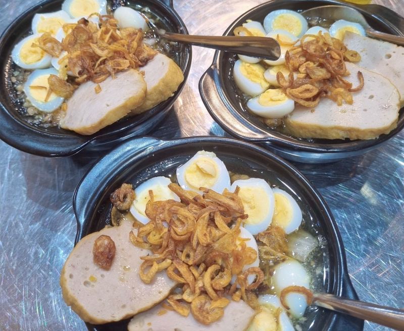 Bánh Đúc Nem Nướng Út Bơ