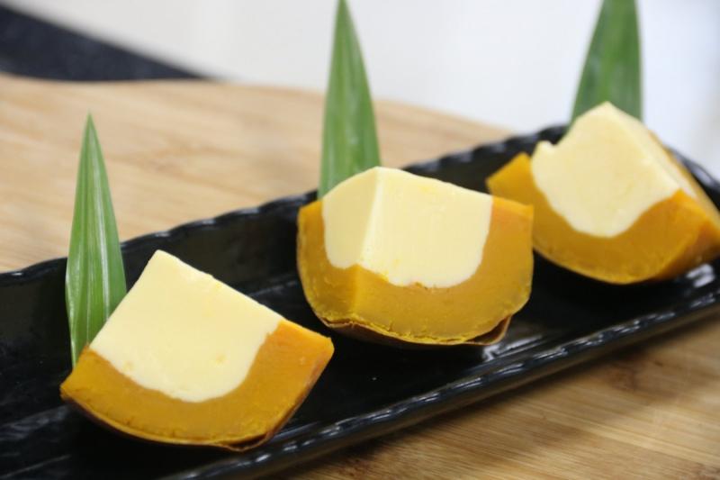 Bánh flan bí đỏ