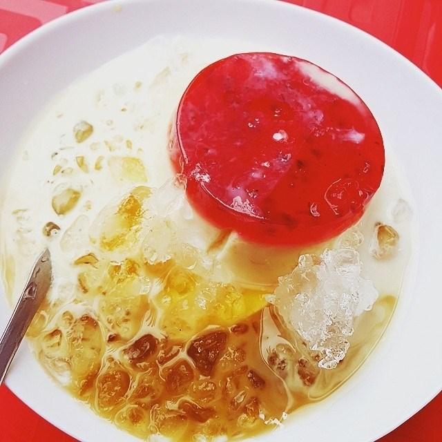 Bánh Flan Quen Mà Lạ