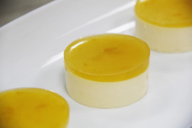 Bánh flan xoài nước cốt dừa