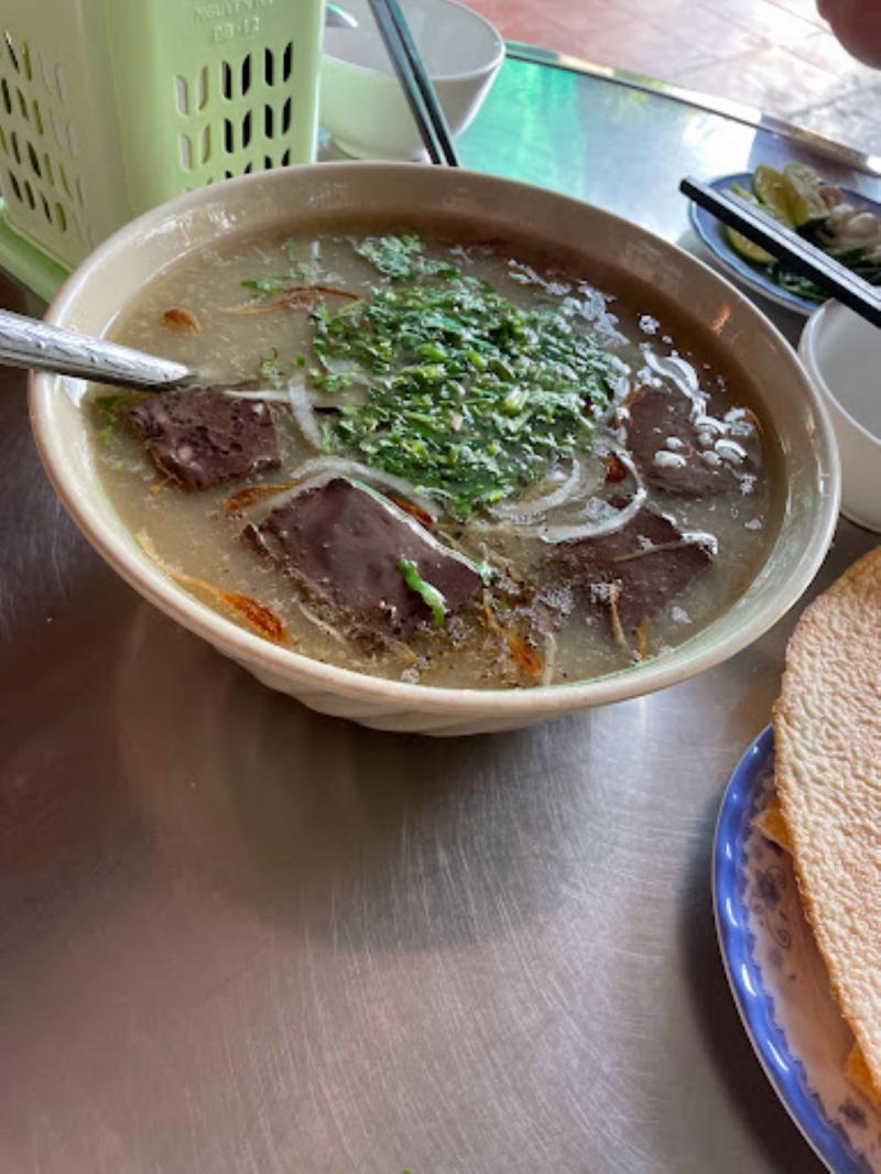 Bánh hỏi Cháo lòng Hòa Đa