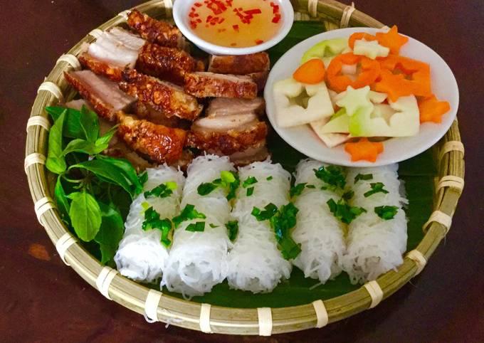 Bánh hỏi heo quay
