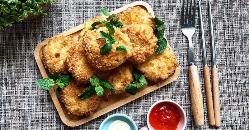 Bánh khoai tây Korokke