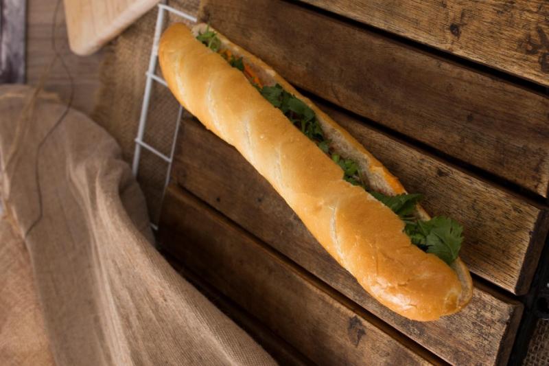 Bánh Mì Bà Lan - Triệu Nữ Vương
