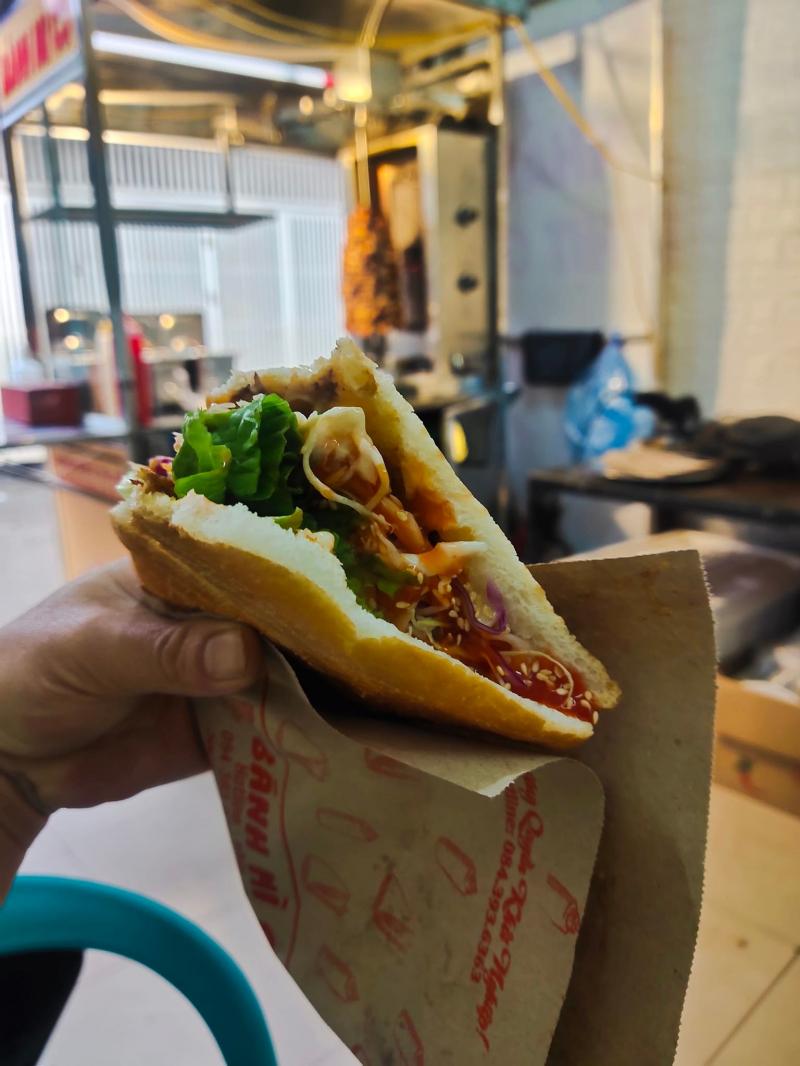 Bánh mì C3