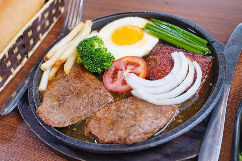 Bánh mì chảo Phú Ông
