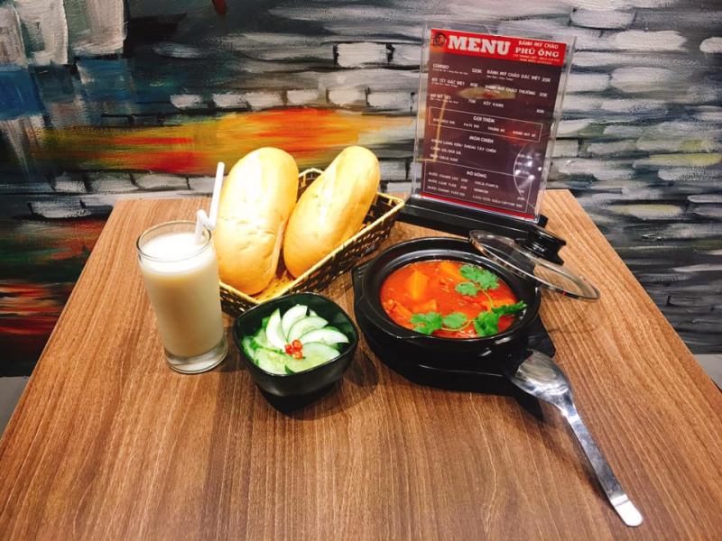 Bánh mì Phú Ông