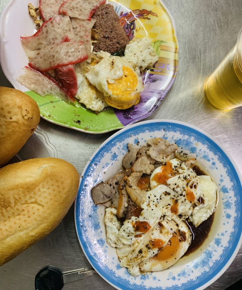 Bánh Mì Cô Nga