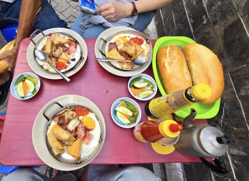 Bánh Mì Hòa Mã