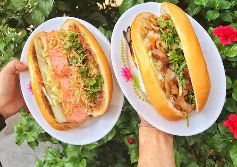 Bánh Mì Hương Lan