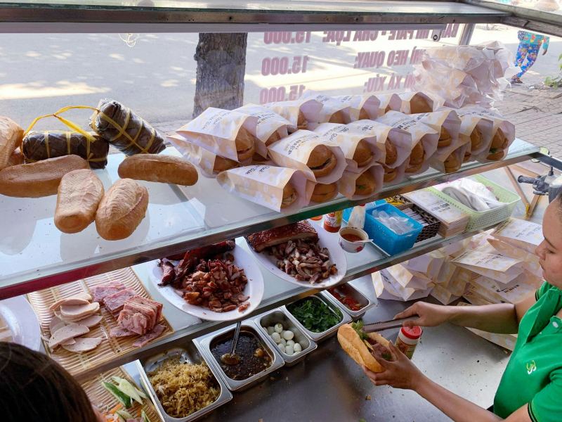 Bánh Mì Hữu Hiệp