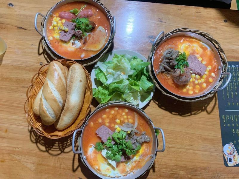 Bánh Mì Phố Quản