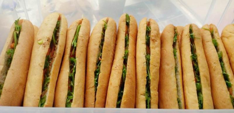Bánh mì que Chip