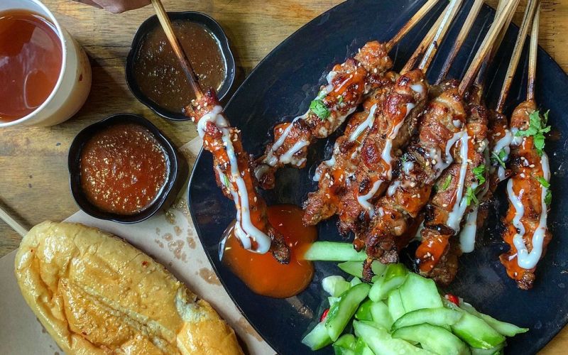 Bánh Mì Thịt Xiên Hoàng Đức