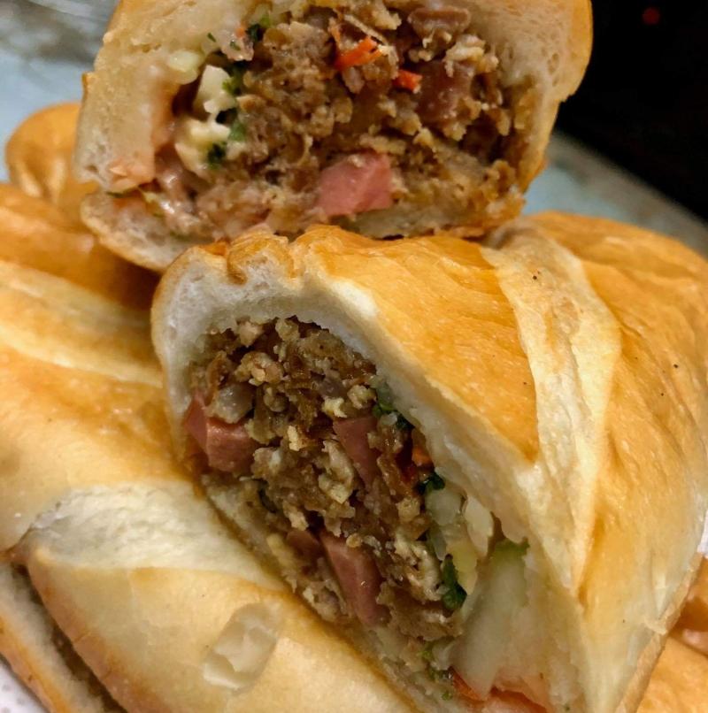 Bánh Mì Tú Béo