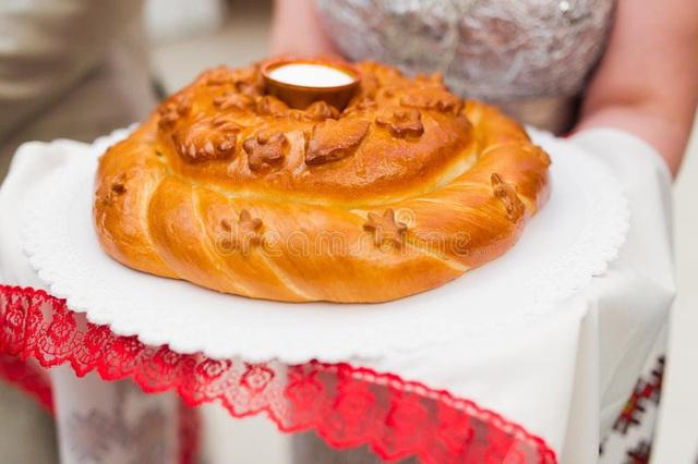 Bánh mì và muối (Nga)