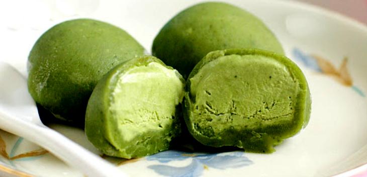 Bánh mochi trà xanh nhân kem