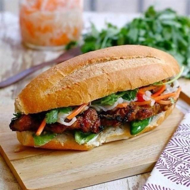 Bánh mỳ Nam Hà