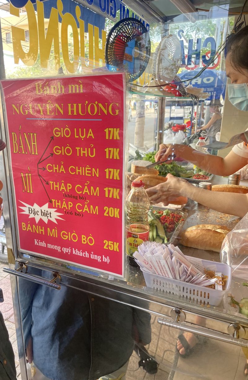 Bánh Mỳ Nguyên Hương