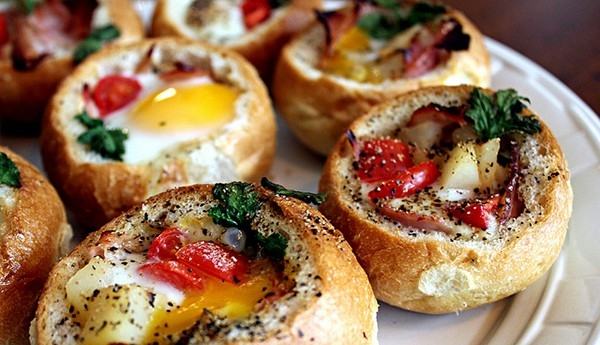 Bánh mỳ phô mai thịt nguội