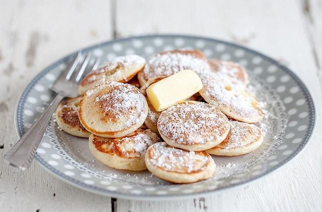 Bánh Poffertjes