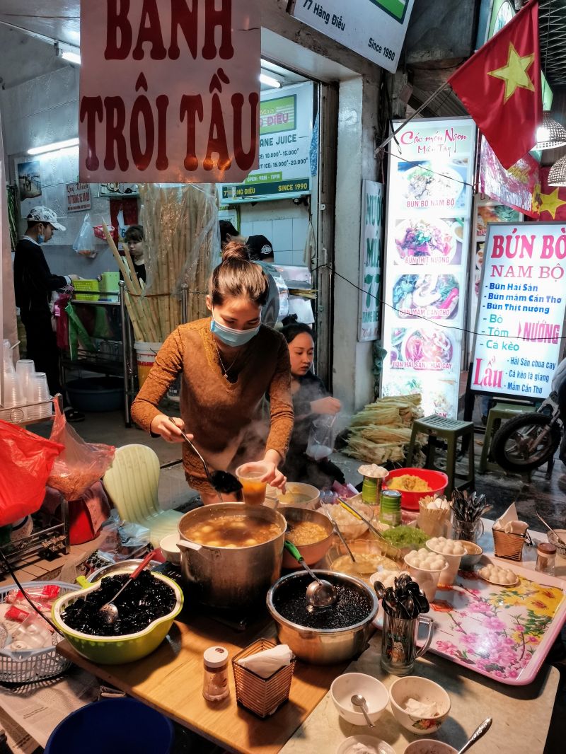 Bánh trôi tàu ngon 77 Hàng Điếu