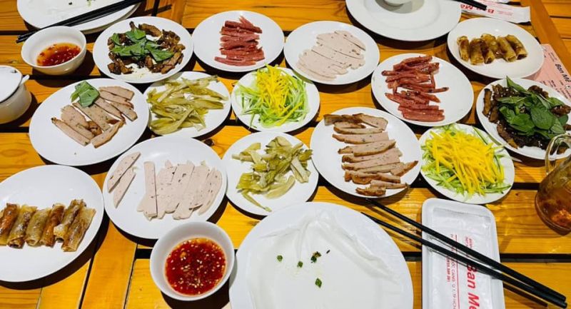 Bánh Ướt Thịt Nướng Ban Mê