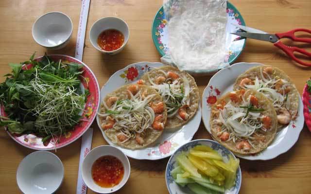 Bánh xèo tôm nhảy Gia Vỹ