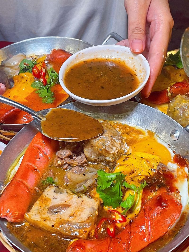 Báo Mì Chảnh - Bánh Mì Chảo Q5