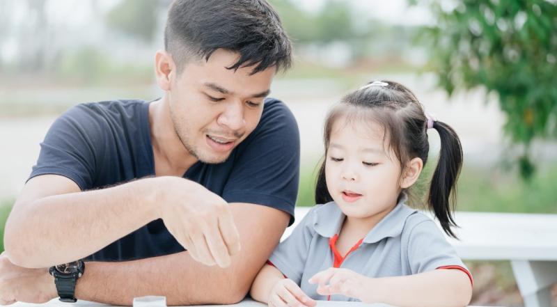 Để tránh xa tầm tay trẻ em
