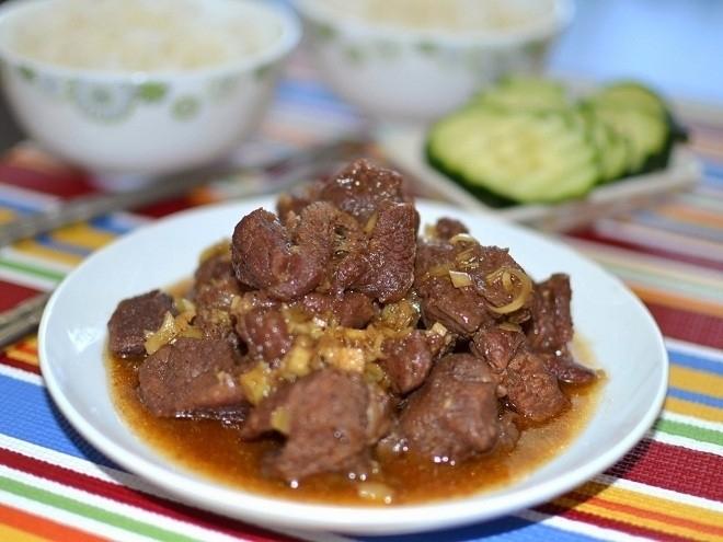 Bắp bò kho gừng