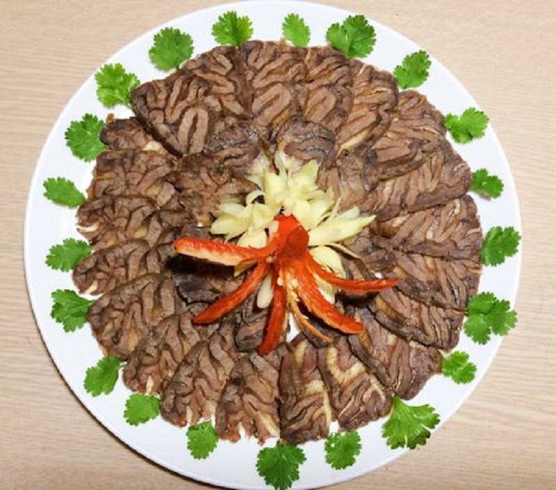 Bắp bò ngâm mắm.
