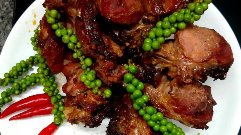 Bắp bò nướng tiêu xanh