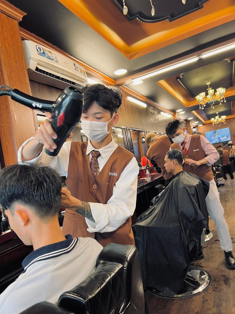 Barber Shop #HN2K