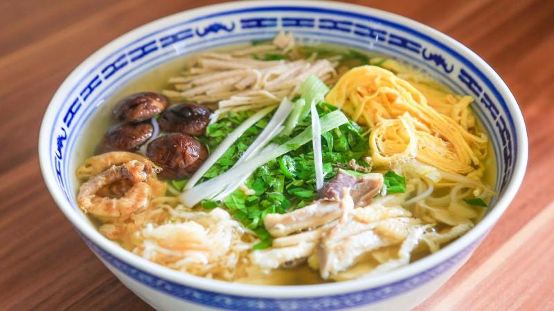 Bát bún thang