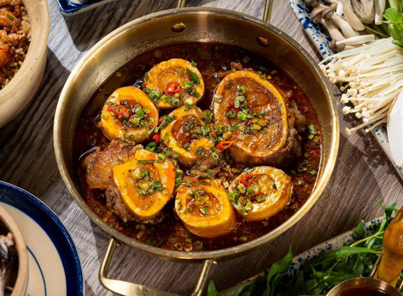 Bế Bistro