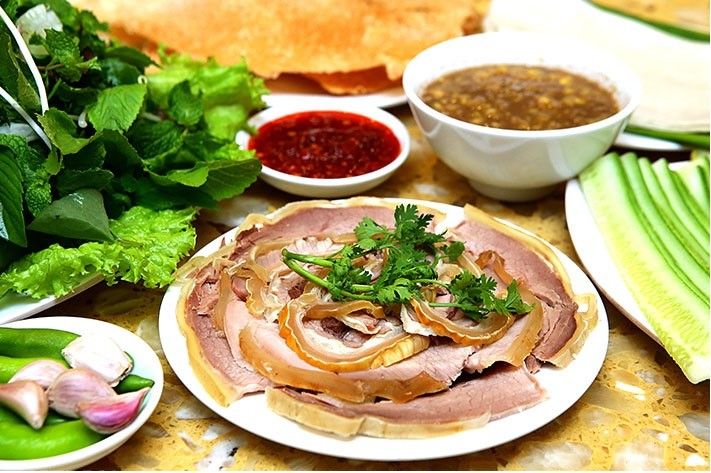 Bê thui nóng Bảy Phương