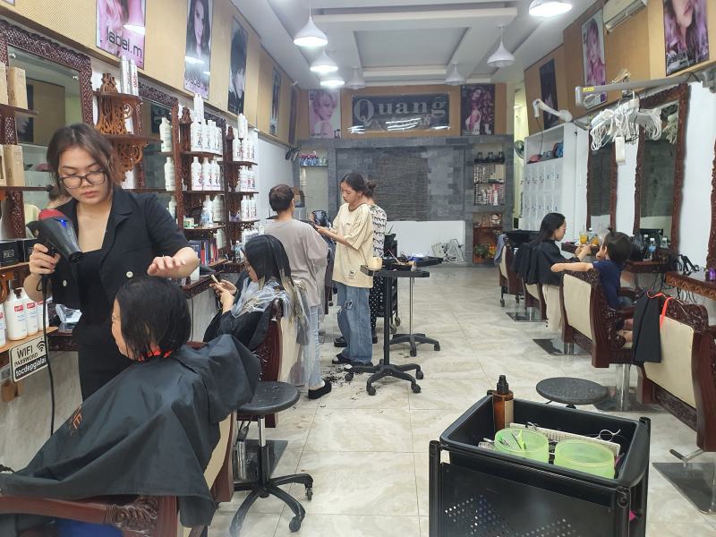 Beauty salon Quang Adoan