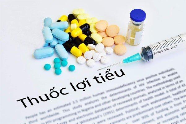 Indapamid là sản phẩm lợi tiểu có tác dụng tăng bài tiết NaCl và nước bằng cách ức chế tái hấp thu ion natri ở ống lượn xa
