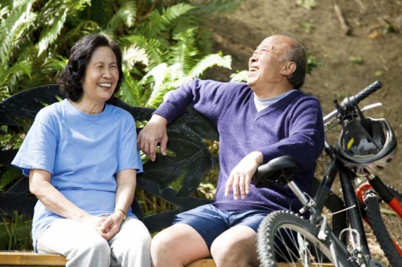 Dành nhiều thời gian cho gia đình và bạn bè