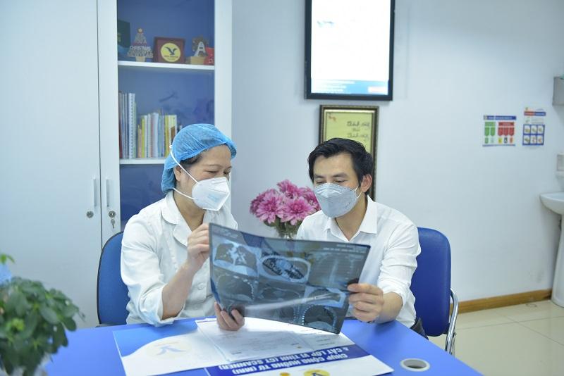 Các bác sĩ đều có chuyên môn cao và giàu kinh nghiệm trong lĩnh vực đa khoa. Với nhiệt huyết làm việc và sự tận tâm với nghề, các bác sĩ tại đây luôn nỗ lực làm việc, tất cả vì sức khỏe của bệnh nhân.