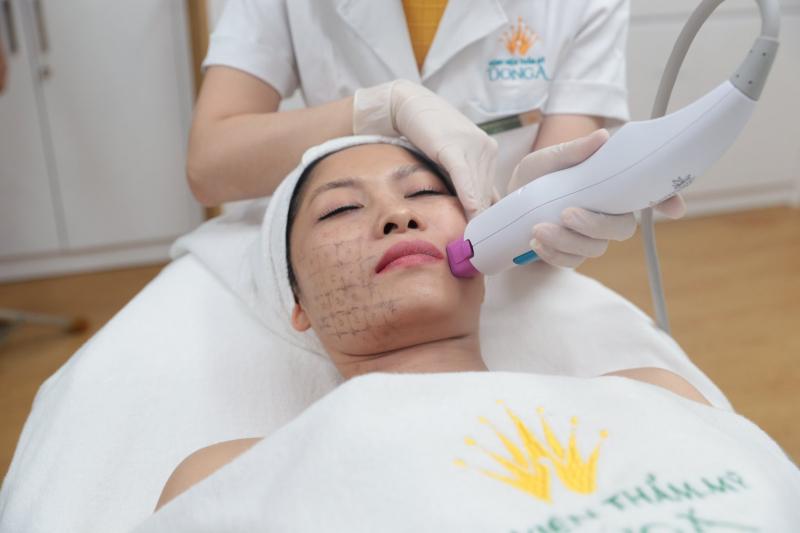 Bệnh viện thẩm mỹ Đông Á