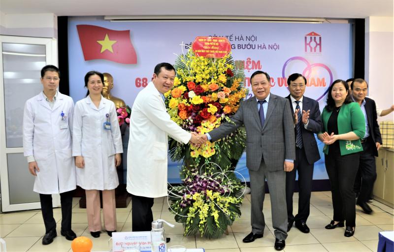 Bệnh viện Ung bướu Hà Nội