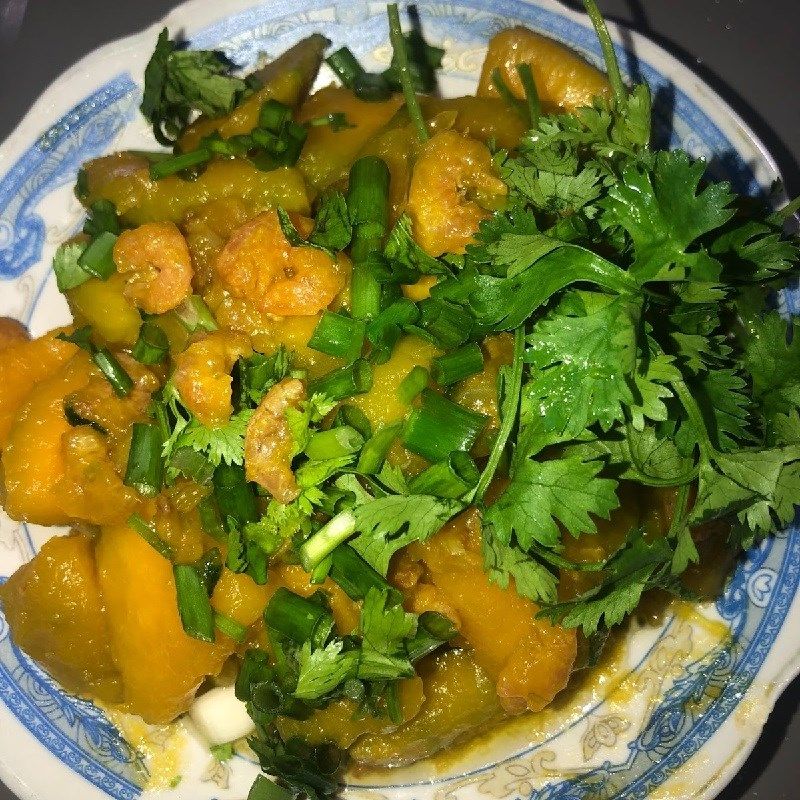 Bí đỏ xào tôm khô