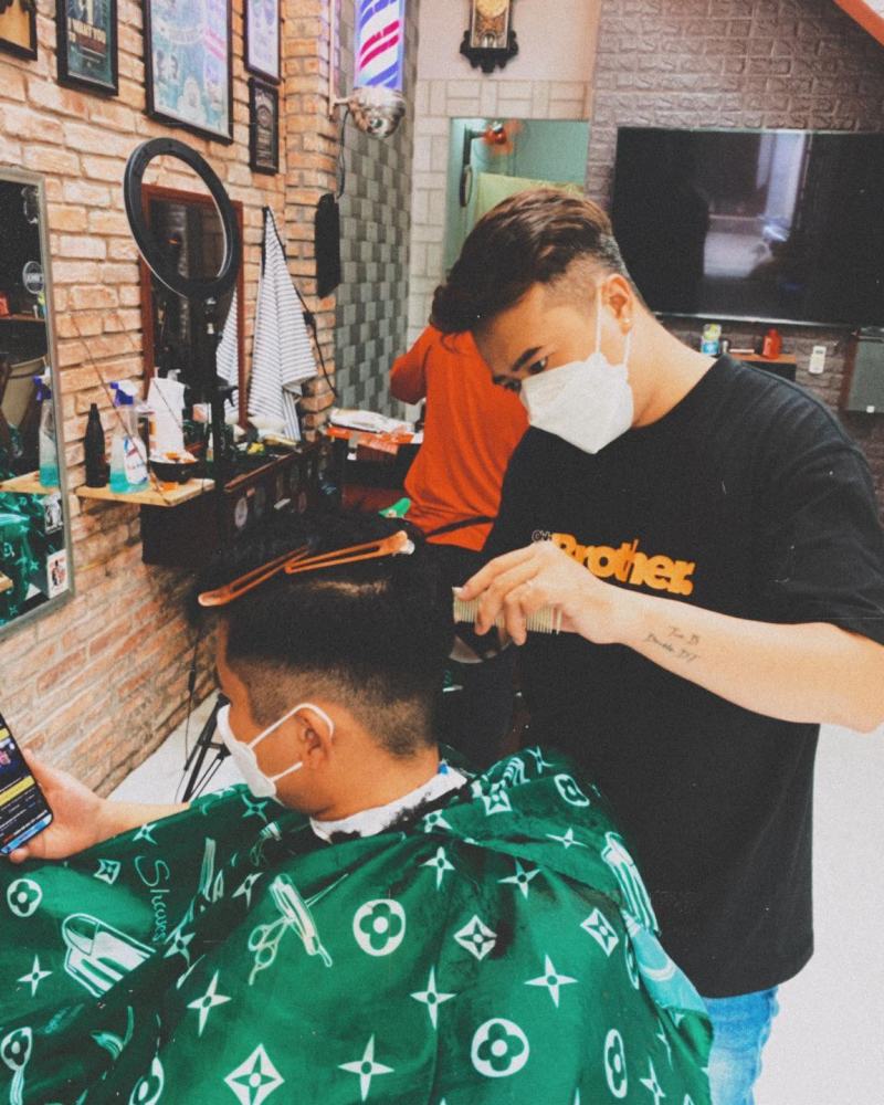 Bi Original Barbershop