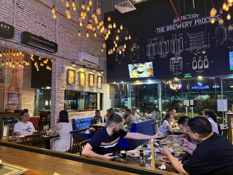 Bia Factory - Craft Beer & Kitchen